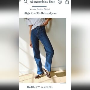 Abercrombie & Fitch Women's Blue High Rise 90s Relaxed Jeans 28